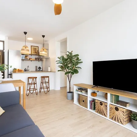 Home2book Stylish Apt, Pool & Terrace Americas Appartement