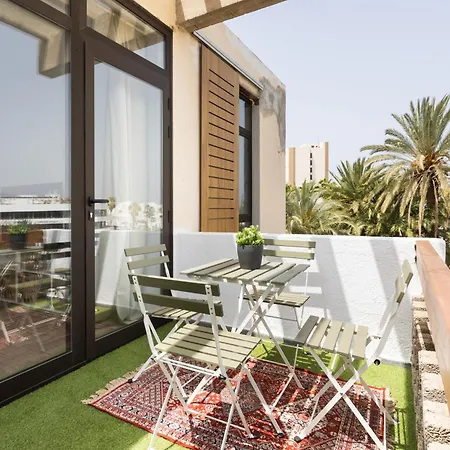 Appartement Home2book Stylish Apt, Pool & Terrace Americas
