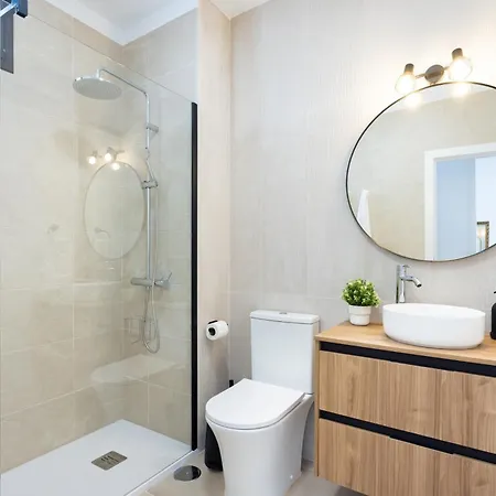 Home2book Stylish Apt, Pool & Terrace Americas Апартаменты Арона