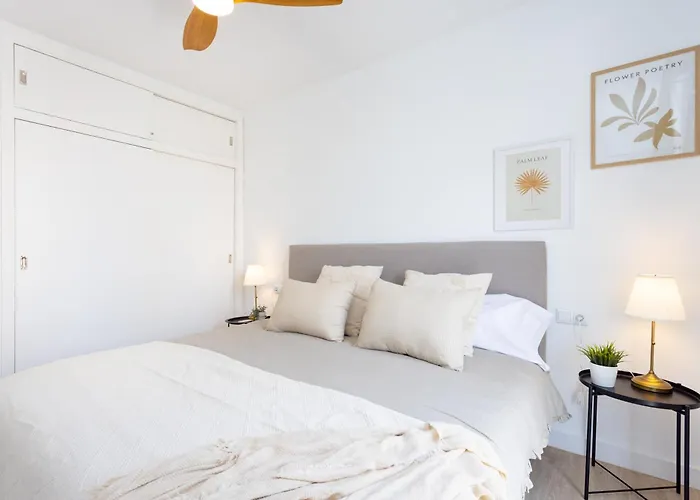 Home2book Stylish Apt, Pool & Terrace Americas *