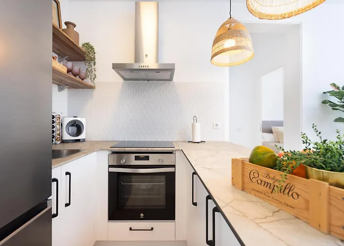 Home2book Stylish Apt, Pool & Terrace Americas Арона