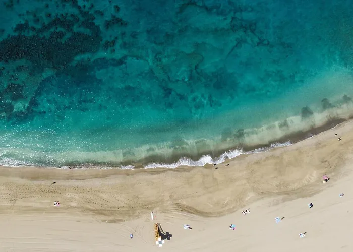 Appartement Home2book Stylish Apt, Pool & Terrace Americas