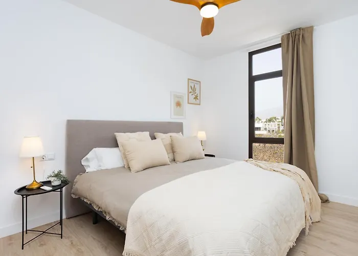 Home2book Stylish Apt, Pool & Terrace Americas